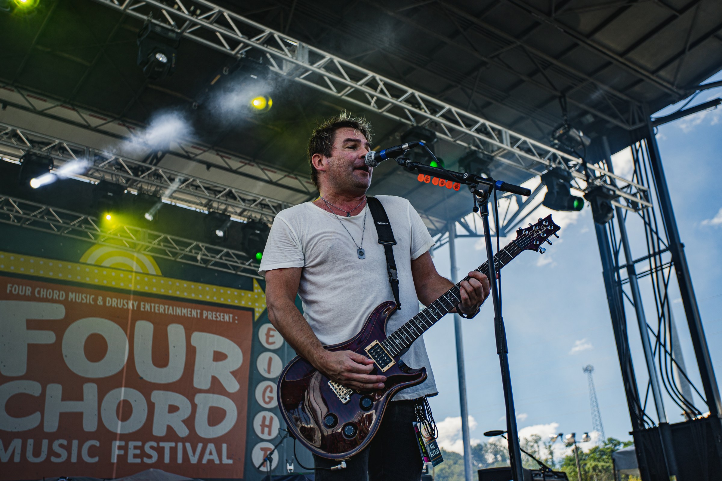 Don't Panic live at Four Chord Music Fest 8 2022, photo 5 by Don Jilla