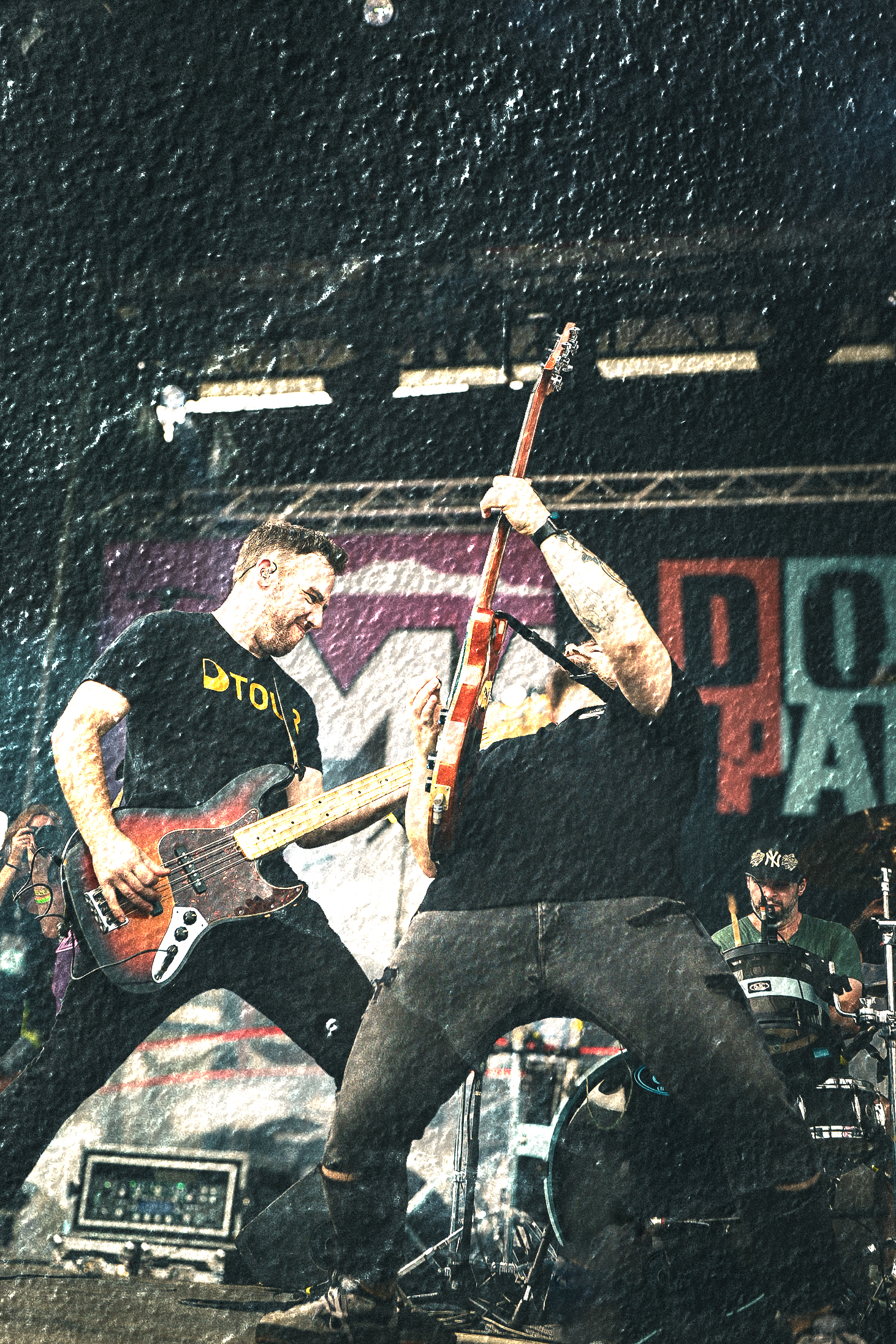 Don't Panic live at Four Chord Music Fest X 2024, photo 8 by Don Jilla