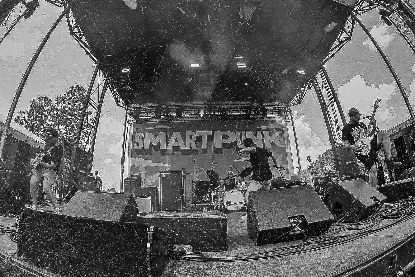 Mallory Run live at Four Chord Music Fest X 2024, photo 6 by Don Jilla