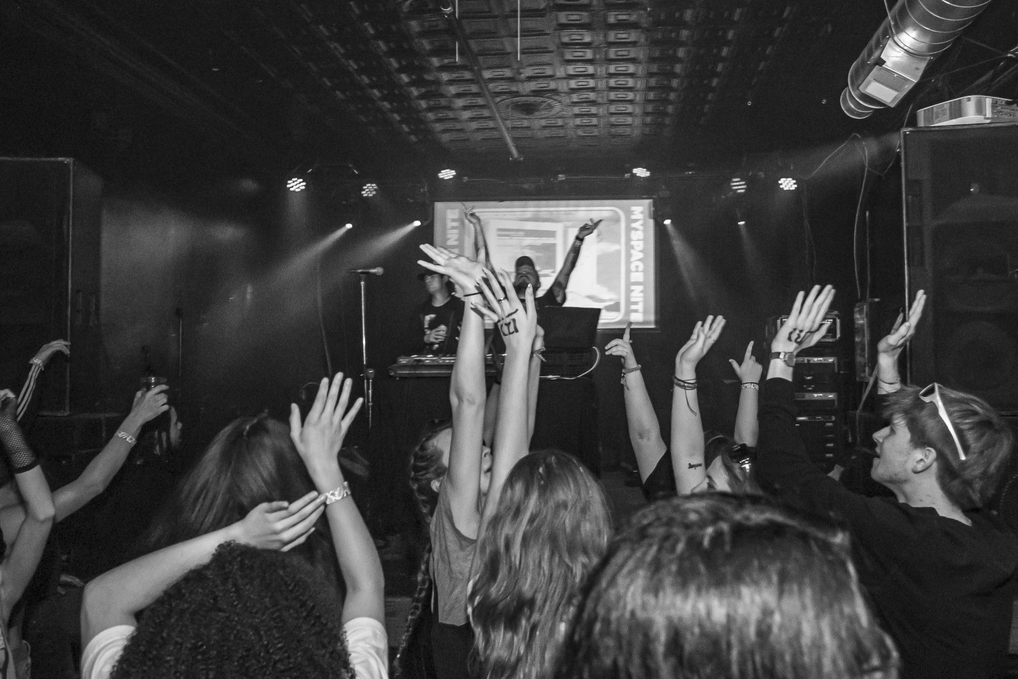 Myspace Nite live at Myspace Nite 2025, photo 15 by Don Jilla