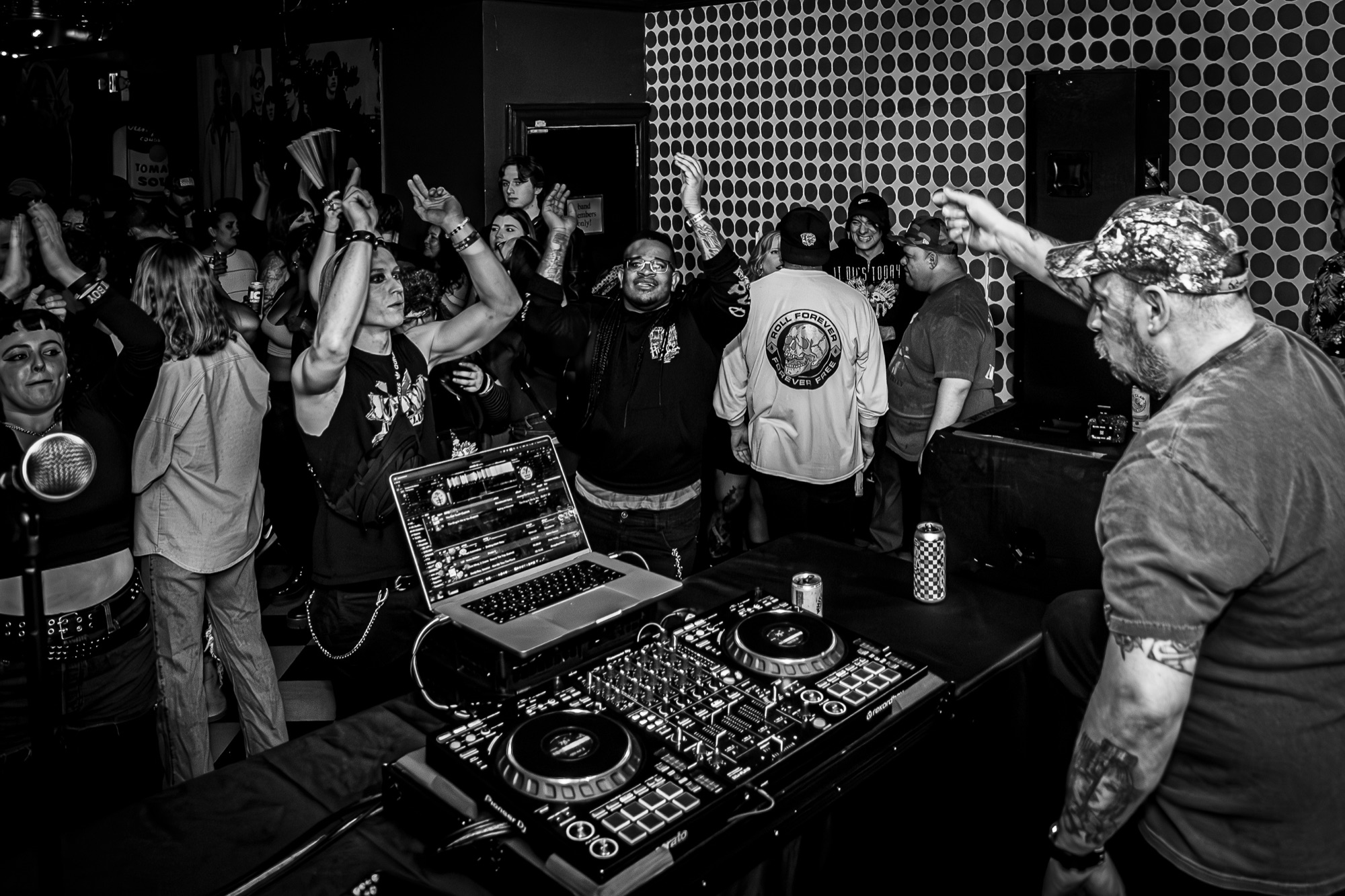 Myspace Nite live at Myspace Nite 2024, photo 58 by Don Jilla