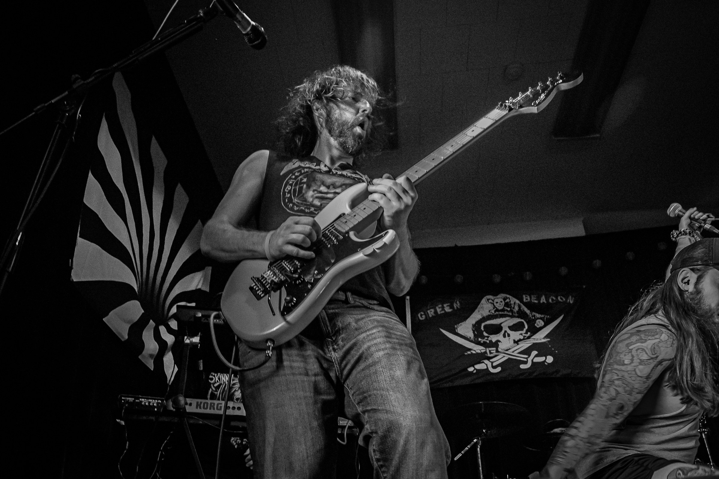 Star Viper live at Green Beacon Gallery Show 2024, photo 12 by Don Jilla