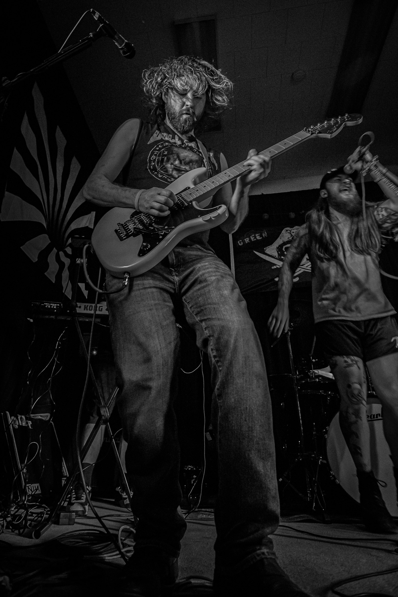 Star Viper live at Green Beacon Gallery Show 2024, photo 14 by Don Jilla