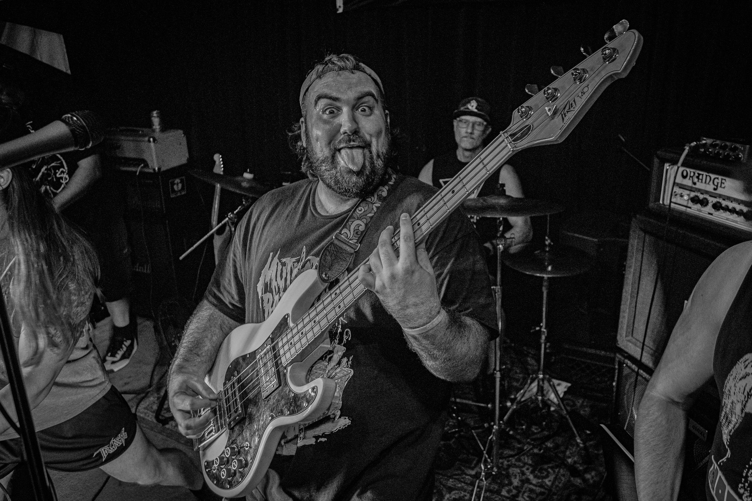 Star Viper live at Green Beacon Gallery Show 2024, photo 21 by Don Jilla