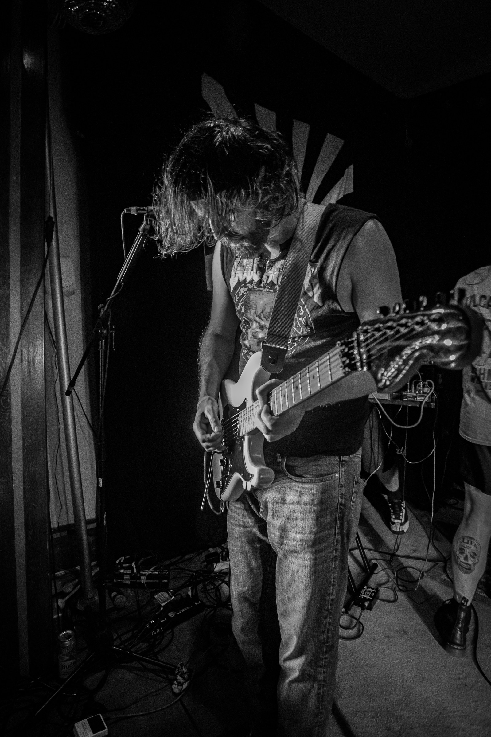 Star Viper live at Green Beacon Gallery Show 2024, photo 34 by Don Jilla