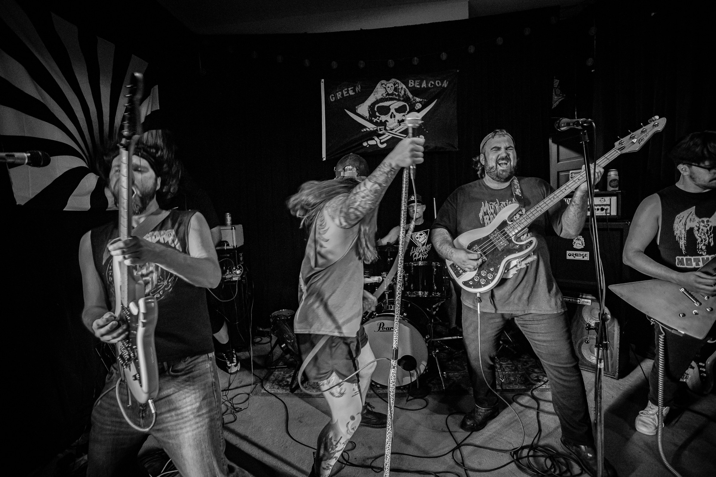 Star Viper live at Green Beacon Gallery Show 2024, photo 35 by Don Jilla
