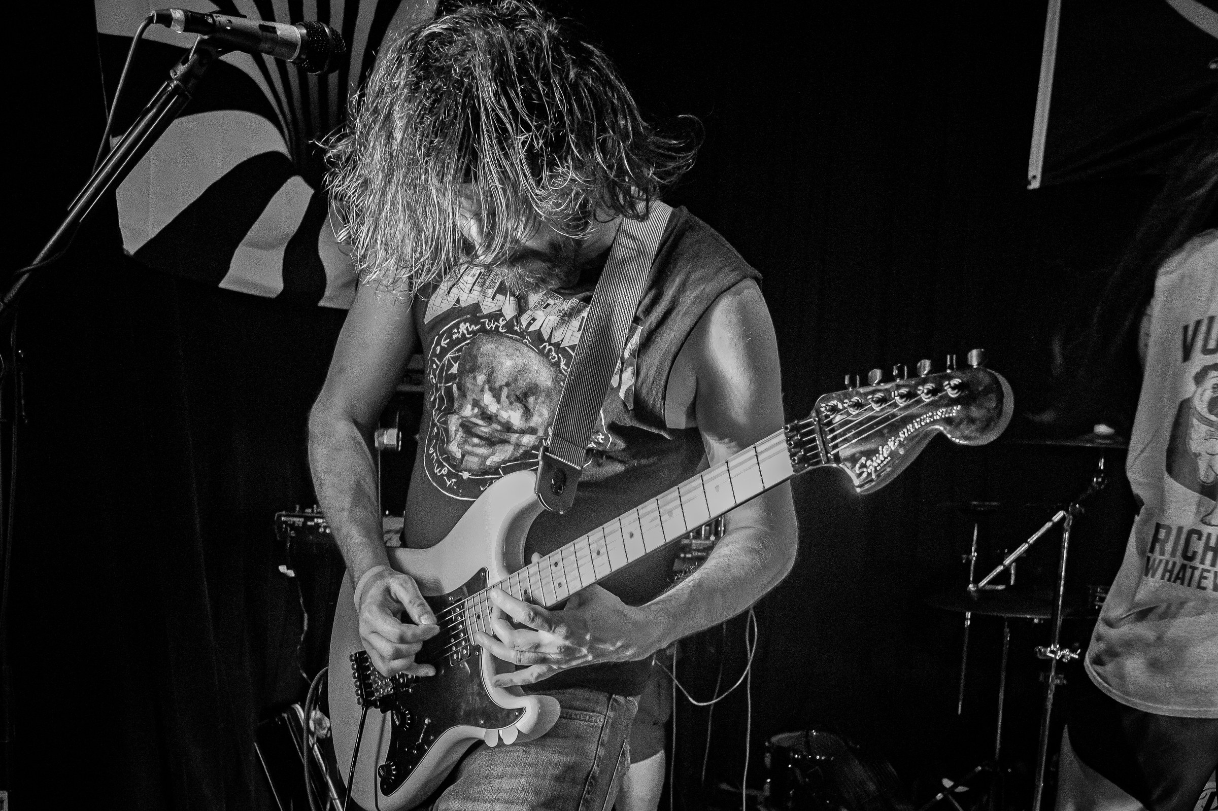 Star Viper live at Green Beacon Gallery Show 2024, photo 47 by Don Jilla