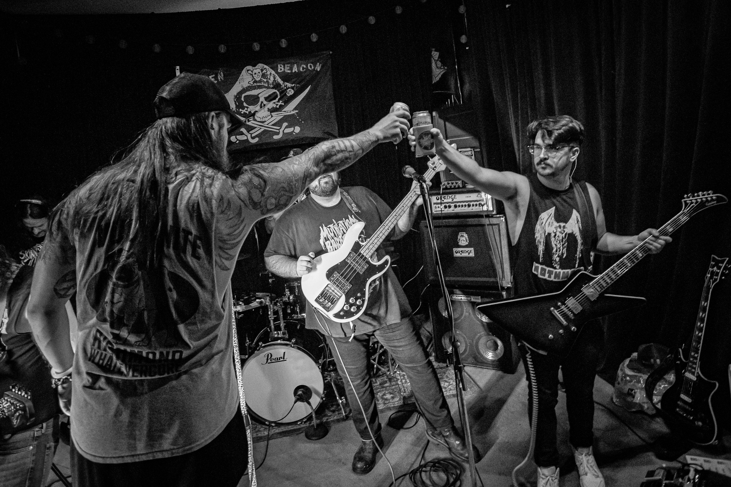 Star Viper live at Green Beacon Gallery Show 2024, photo 48 by Don Jilla