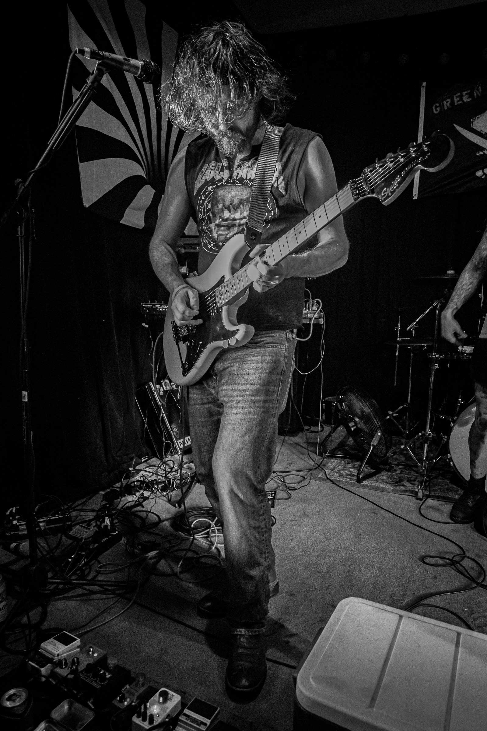 Star Viper live at Green Beacon Gallery Show 2024, photo 54 by Don Jilla