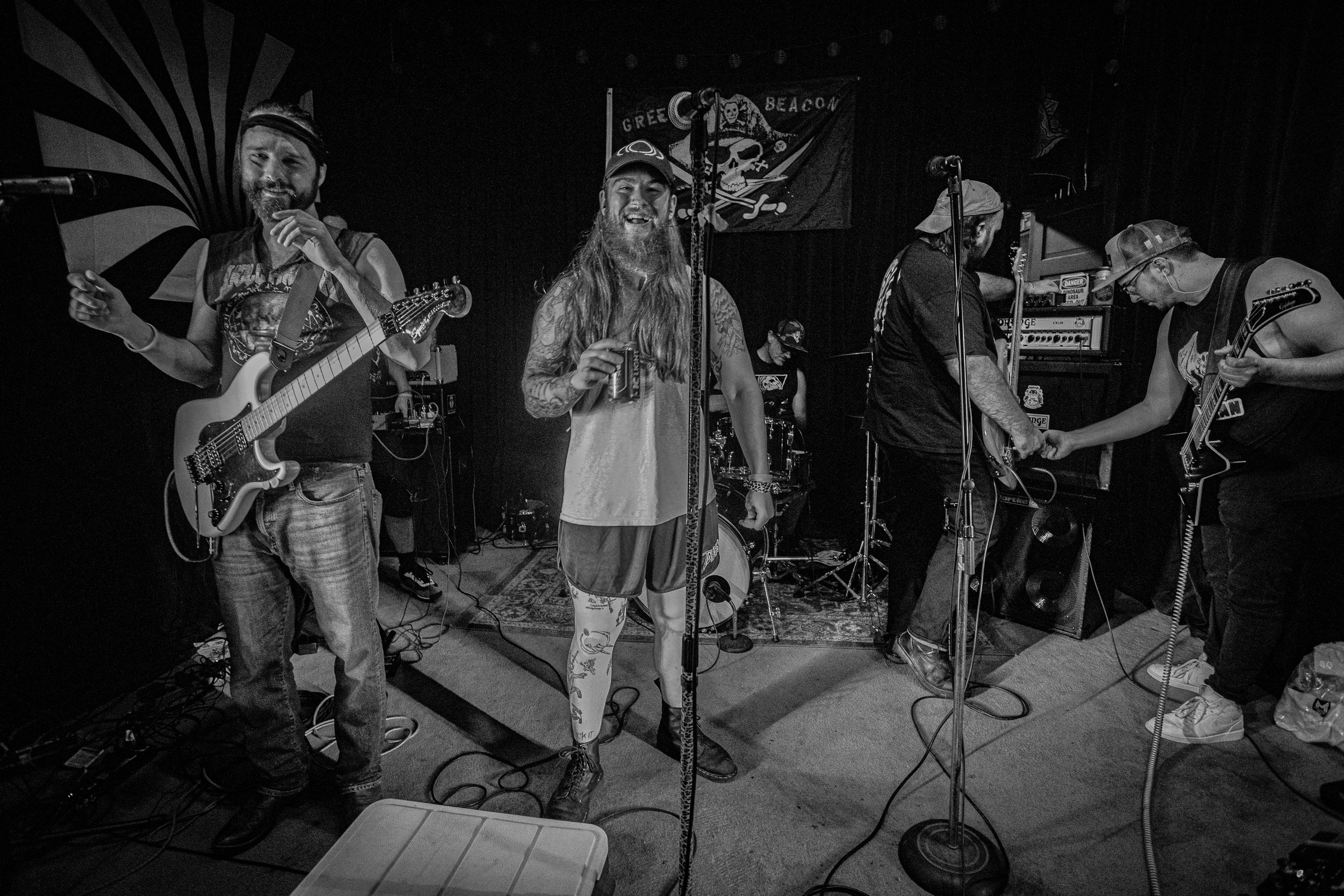 Star Viper live at Green Beacon Gallery Show 2024, photo 6 by Don Jilla