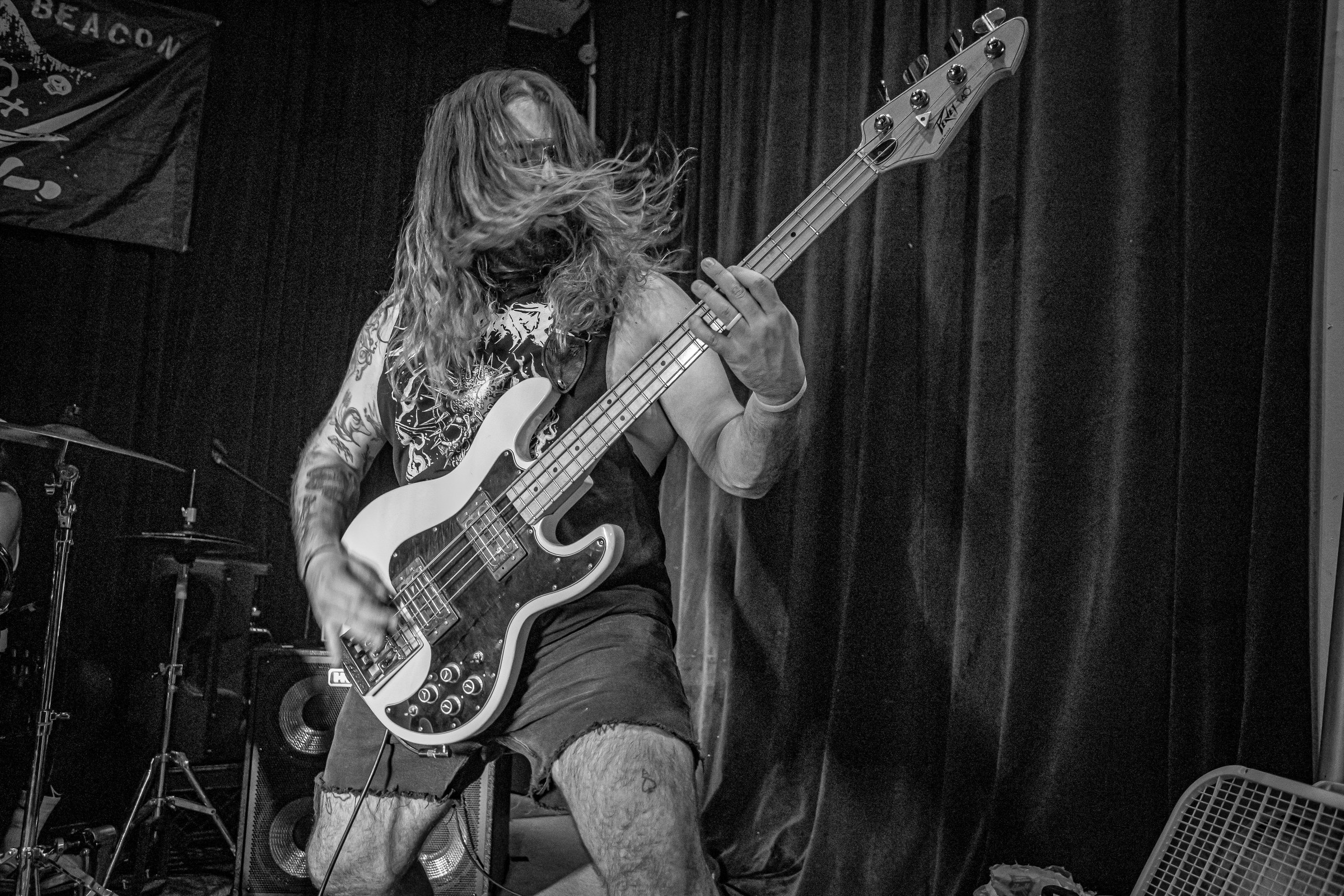 Takacs live at Green Beacon Gallery Show 2024, photo 7 by Don Jilla