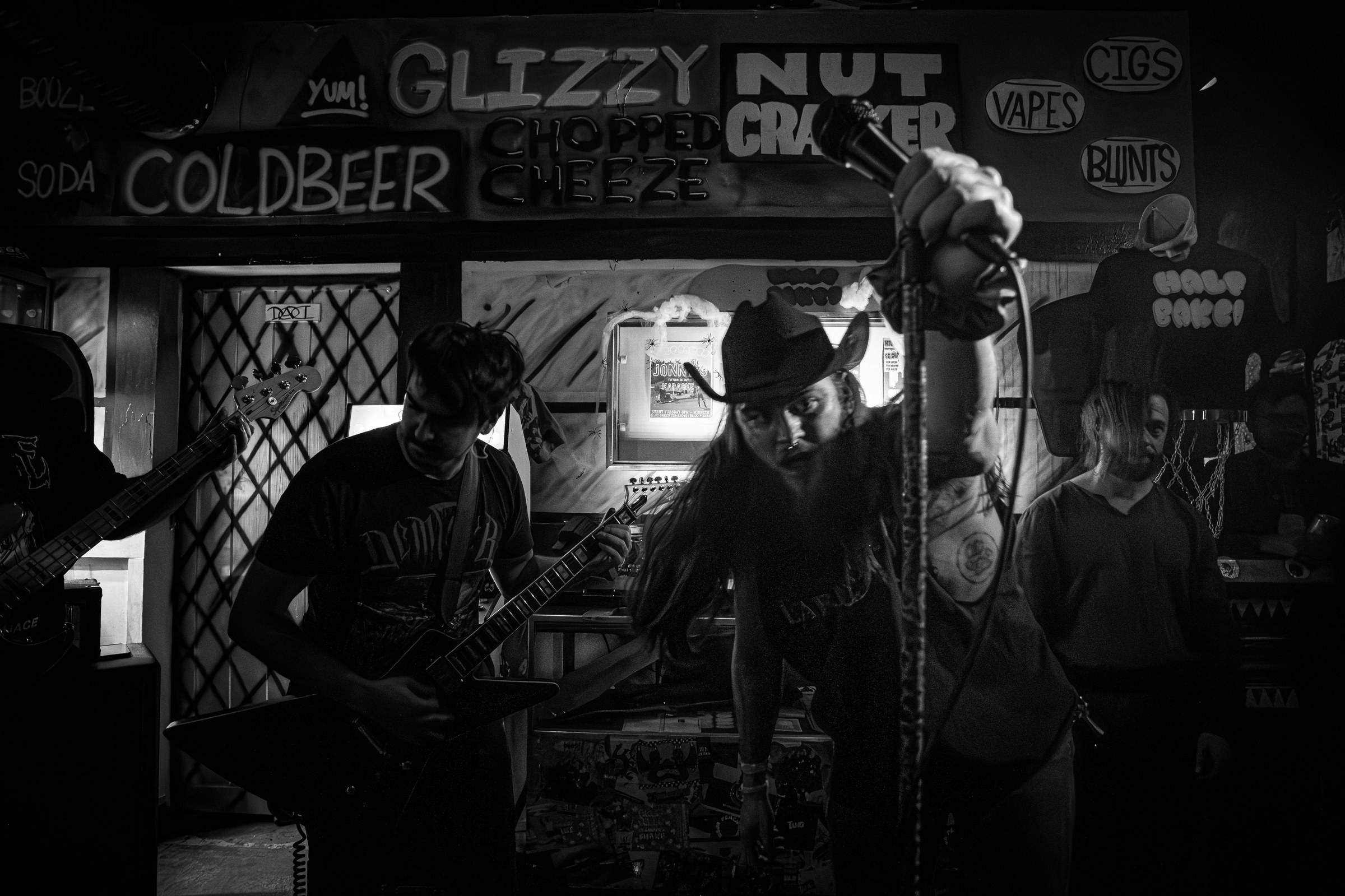 Star Viper live at Spooky Szn Run 2024, photo 16 by Don Jilla