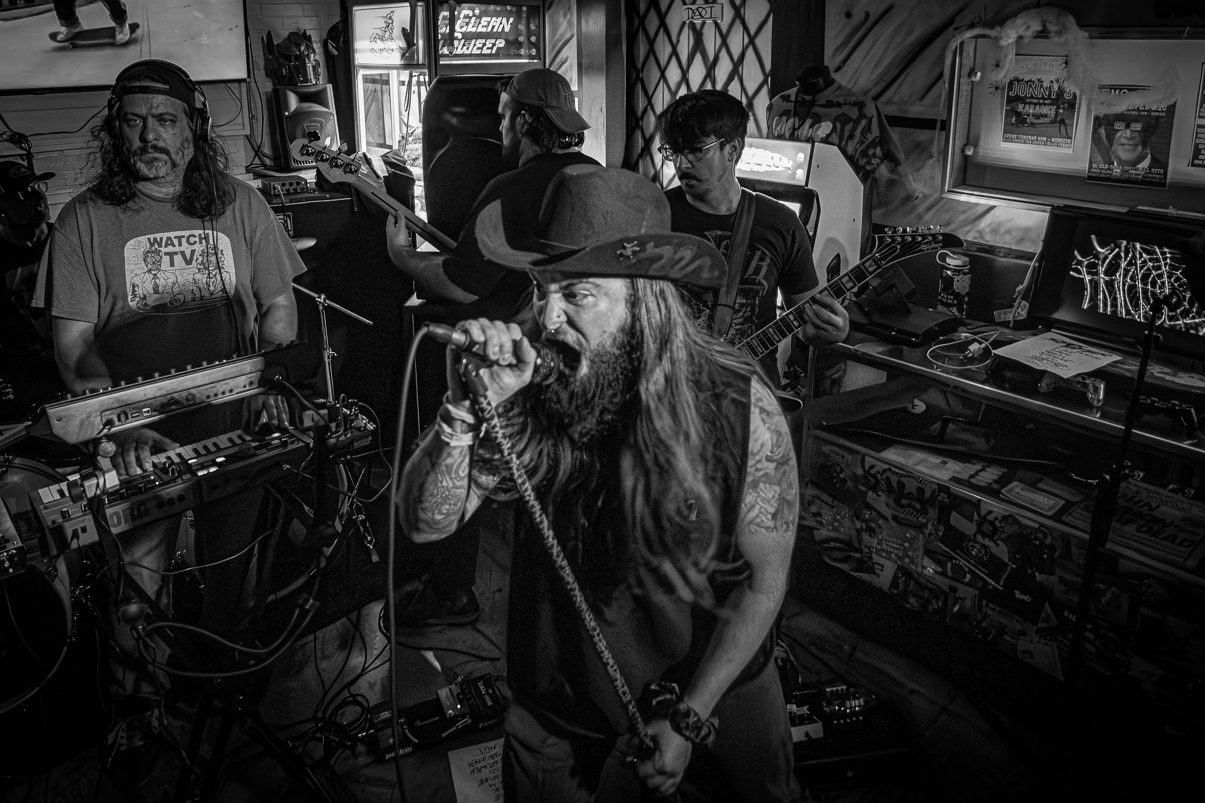 Star Viper live at Spooky Szn Run 2024, photo 28 by Don Jilla