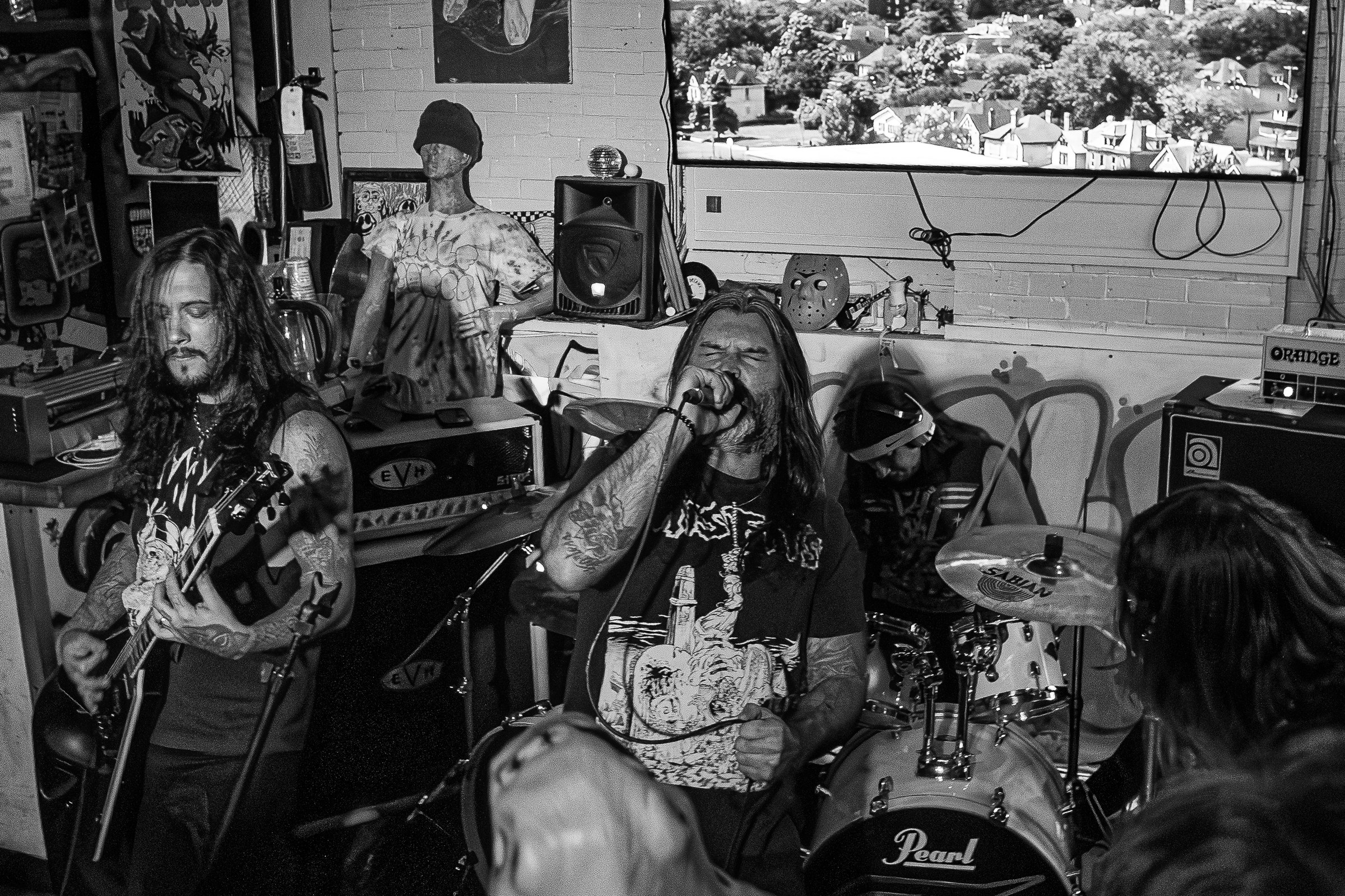 Takacs live at Spooky Szn Run 2024, photo 36 by Don Jilla