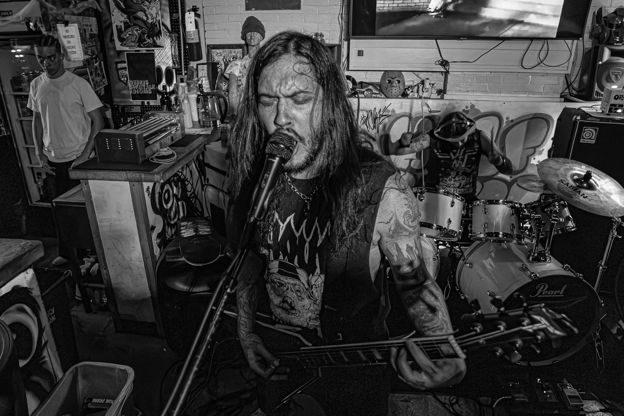 Takacs live at Spooky Szn Run 2024, photo 7 by Don Jilla